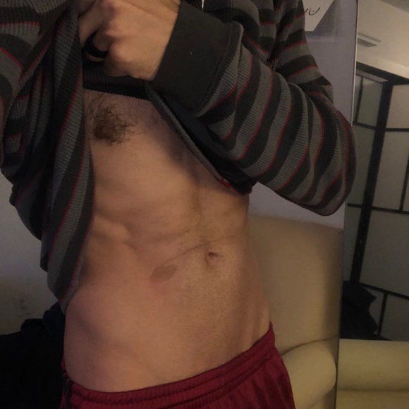 Meet your man, CJ - Picture 3 of 3
